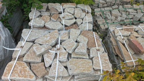 Плитняк гранитный галтованный купить в Карталах