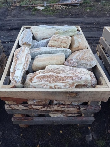 Златолит жёлтый, жёлто-зелёный глыбки и валуны для ланшафтного дизайна купить в Карталах