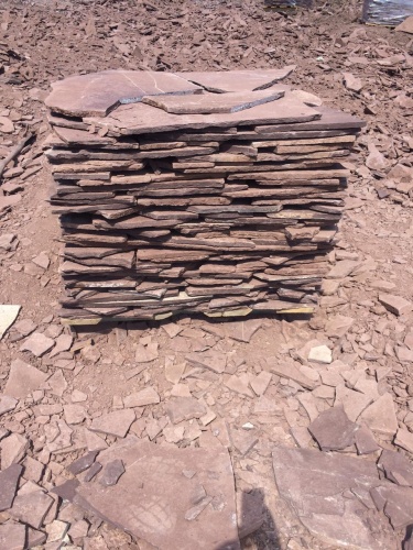 Плитняк лемезит бордовый для цоколя 1,5-2 см купить в Карталах