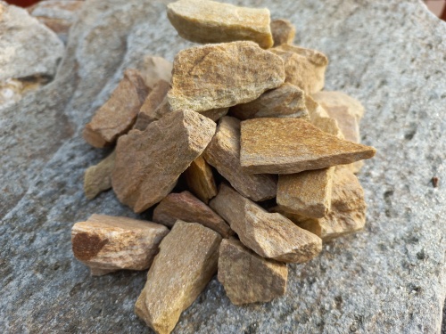 Златолит жёлтый декоративная каменная крошка купить в Карталах