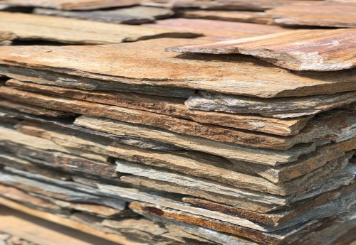 Плитняк кора дерева для цоколя, отмостки купить в Карталах