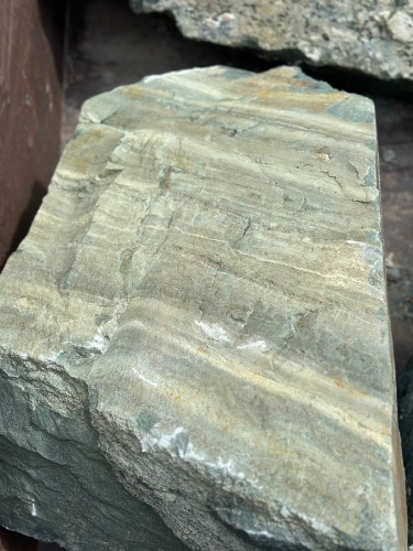 Ландшафтные глыбы зелёные 200-500 килограмм купить в Карталах