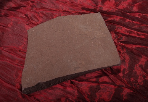 Плитняк лемезит бордовый для цоколя 1,5-2 см купить в Карталах