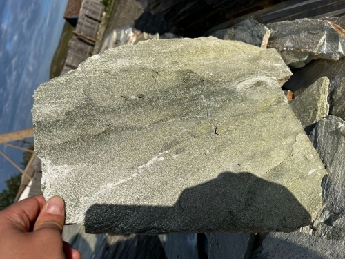 Плитняк златолит зелёный для цоколя, отмостки купить в Карталах