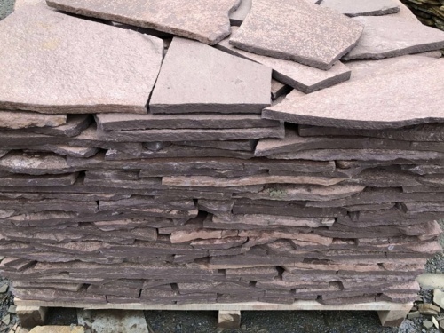 Плитняк лемезит бордовый для облицовки цоколя 20-25 мм  купить в Карталах