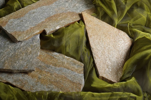 Плитняк златолит Уральский  для фасада купить в Карталах