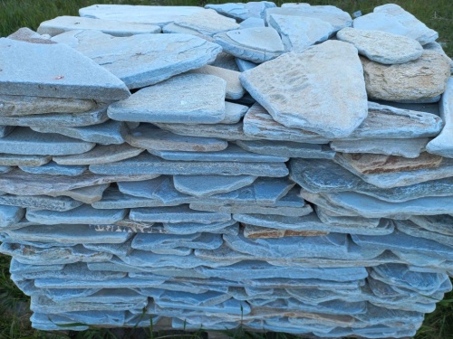 Плитняк златолит зелёный галтованный для цоколя купить в Карталах